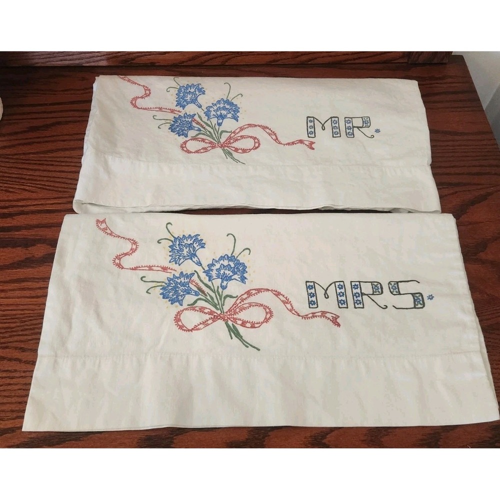 Vintage Mr. And Mrs. Pillow cases Liquid Stitch Flowers Bows 31x17 Set Of Two